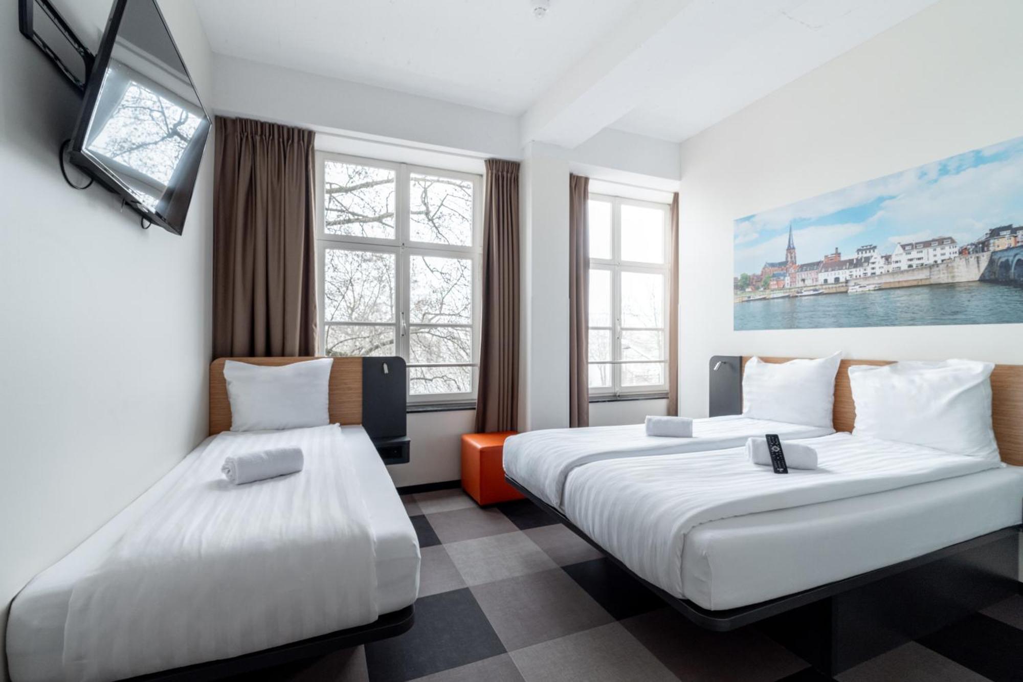 Easyhotel Maastricht City Centre Экстерьер фото