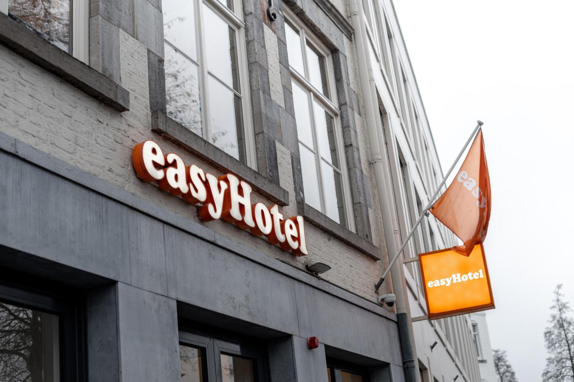 Easyhotel Maastricht City Centre Экстерьер фото