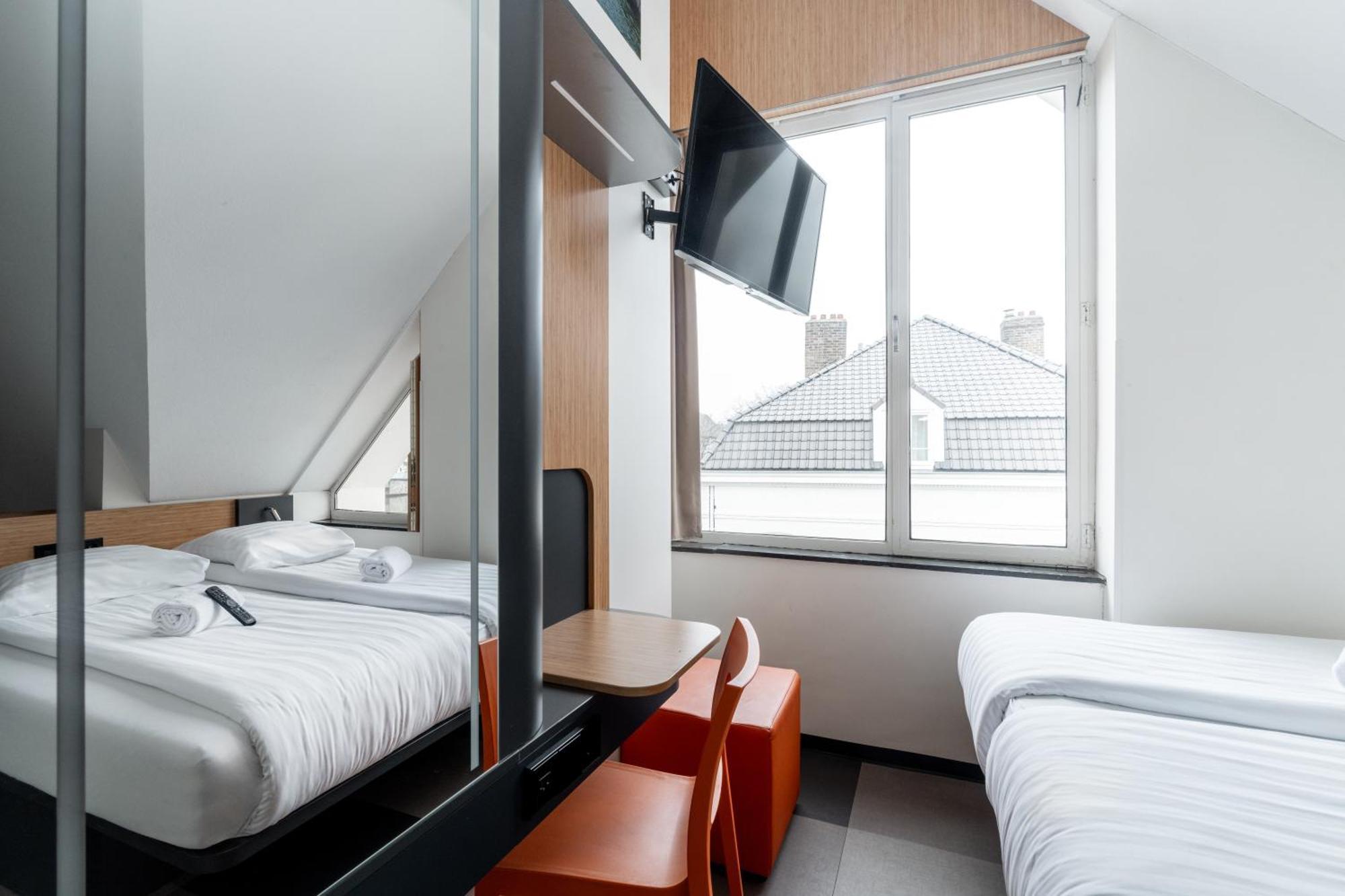 Easyhotel Maastricht City Centre Экстерьер фото