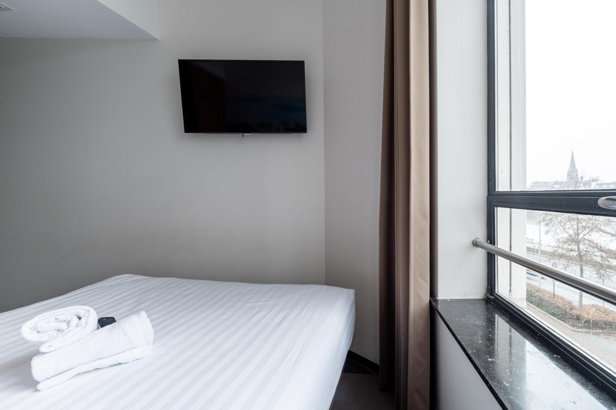 Easyhotel Maastricht City Centre Экстерьер фото