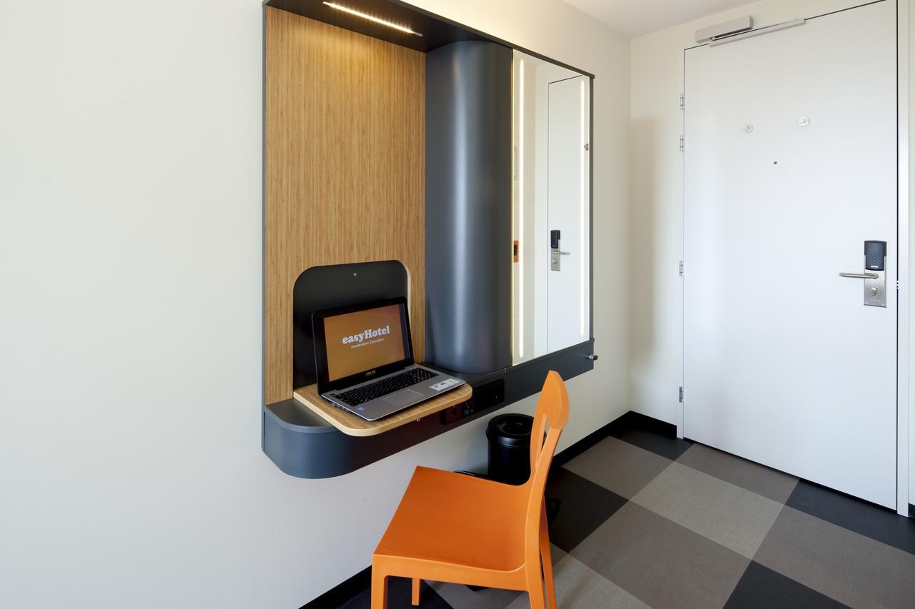 Easyhotel Maastricht City Centre Экстерьер фото