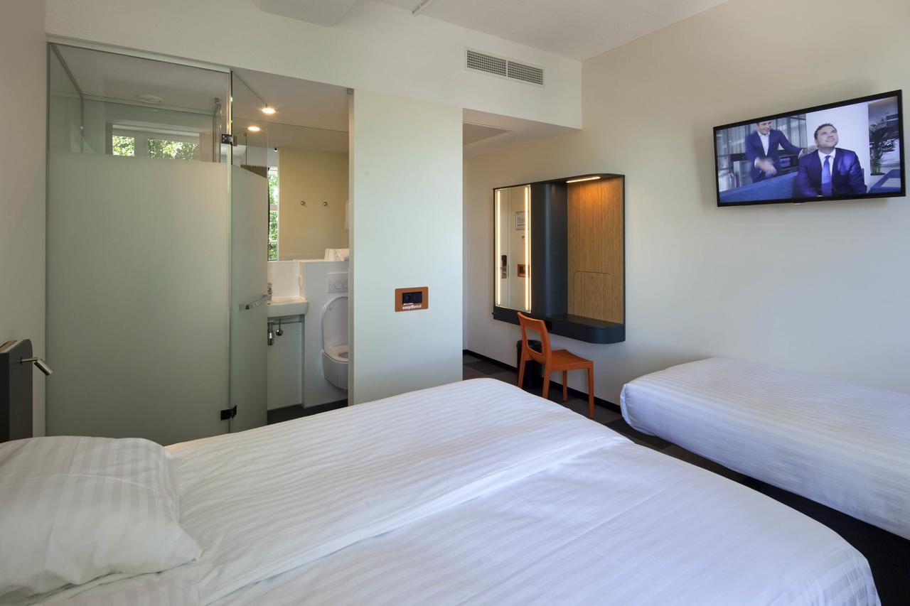 Easyhotel Maastricht City Centre Экстерьер фото